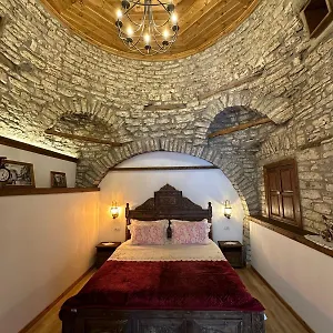  Pensión Doda Albania